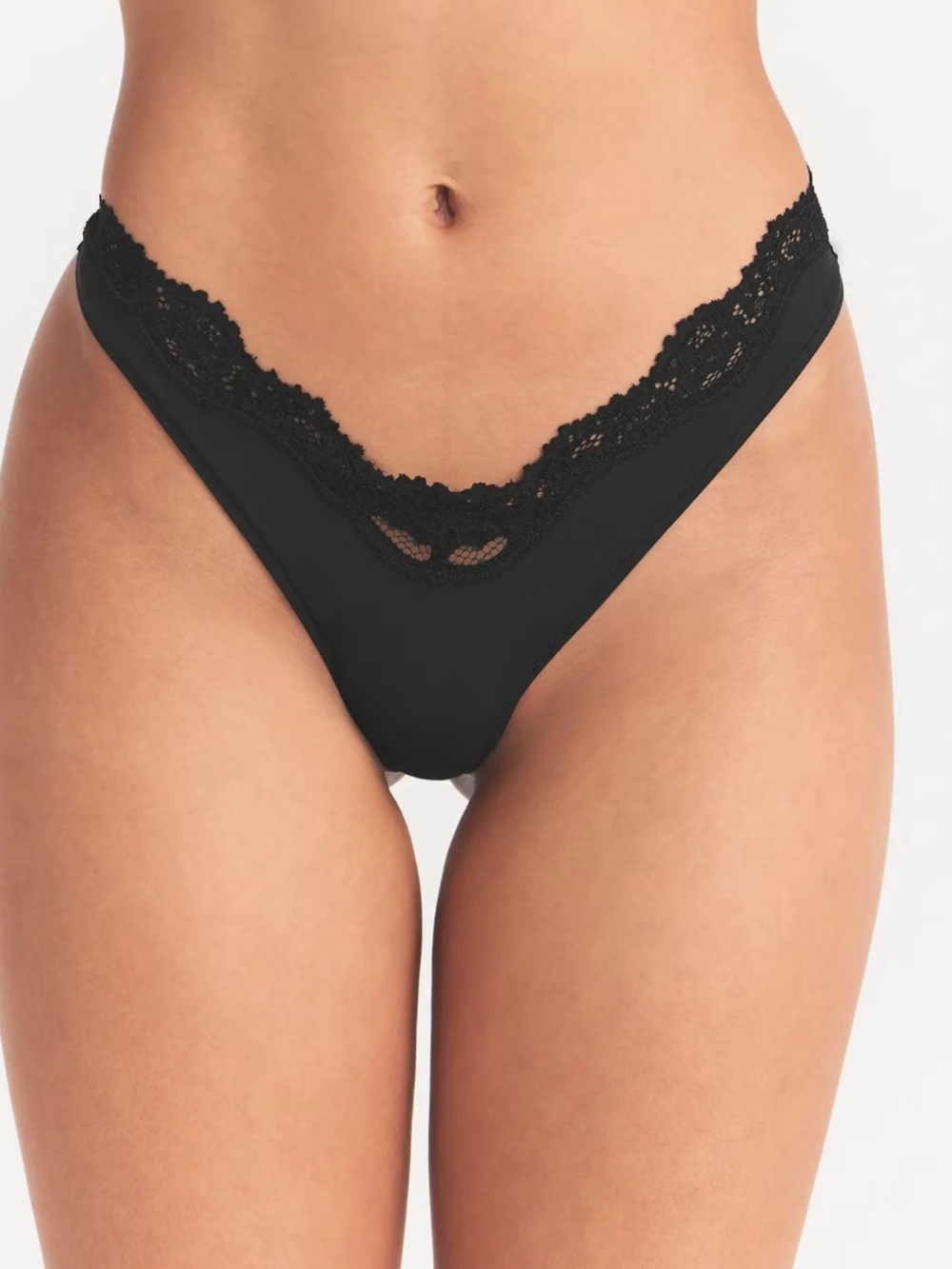 NWT SKIMS Fits Everybody Lace Dipped Thong - Onyx Small
